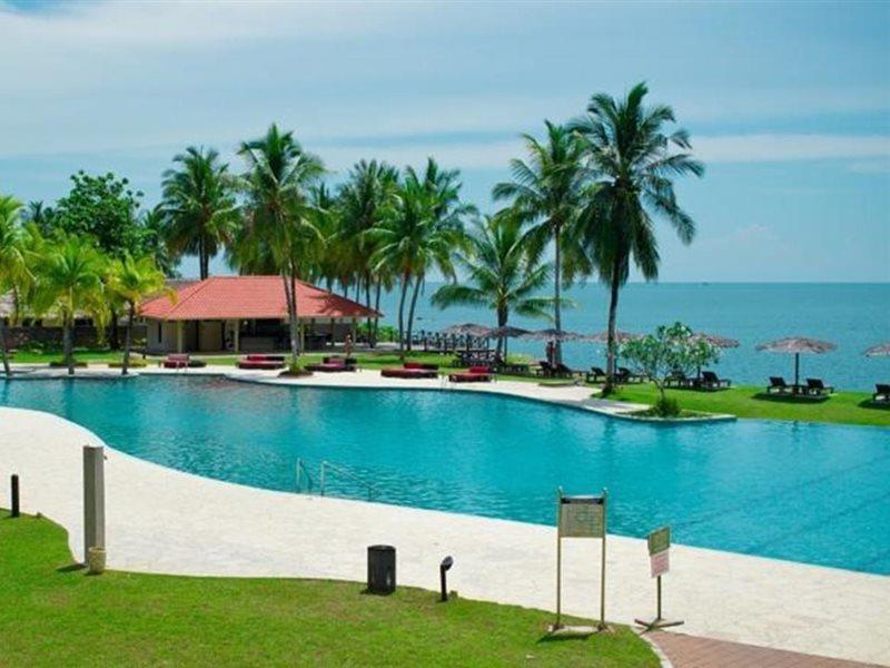 קוצ'ינג Damai Puri Resort & Spa מראה חיצוני תמונה The swimming pool at the resort