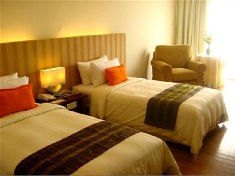 קוצ'ינג Damai Puri Resort & Spa מראה חיצוני תמונה Deluxe Room