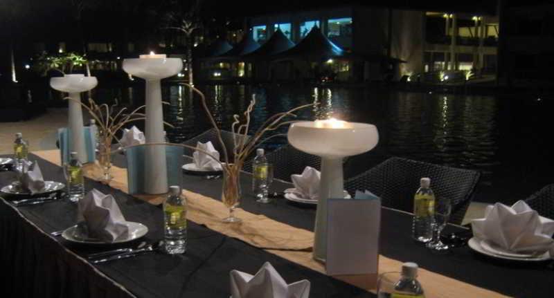 קוצ'ינג Damai Puri Resort & Spa מראה חיצוני תמונה The interior of the restaurant