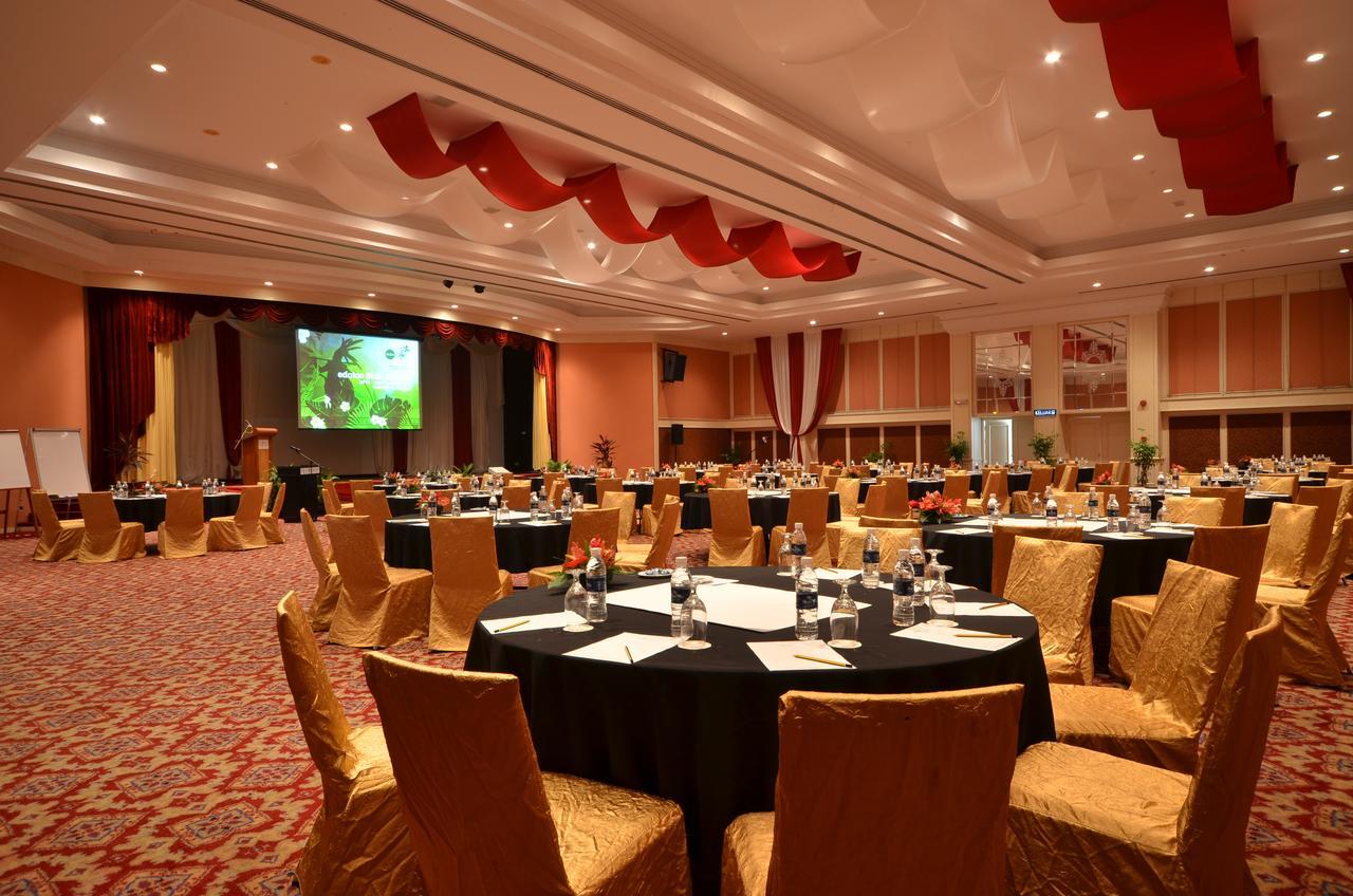קוצ'ינג Damai Puri Resort & Spa מראה חיצוני תמונה The Royal Ballroom